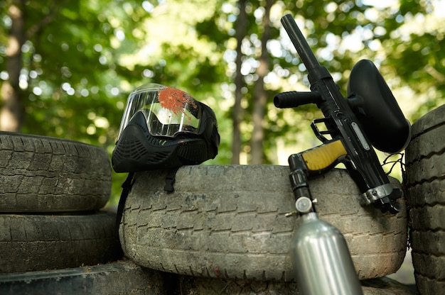 the-ultimate-guide-to-paintball-equipment-for-beginners